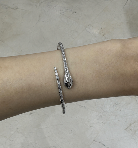 Snake silver bangle